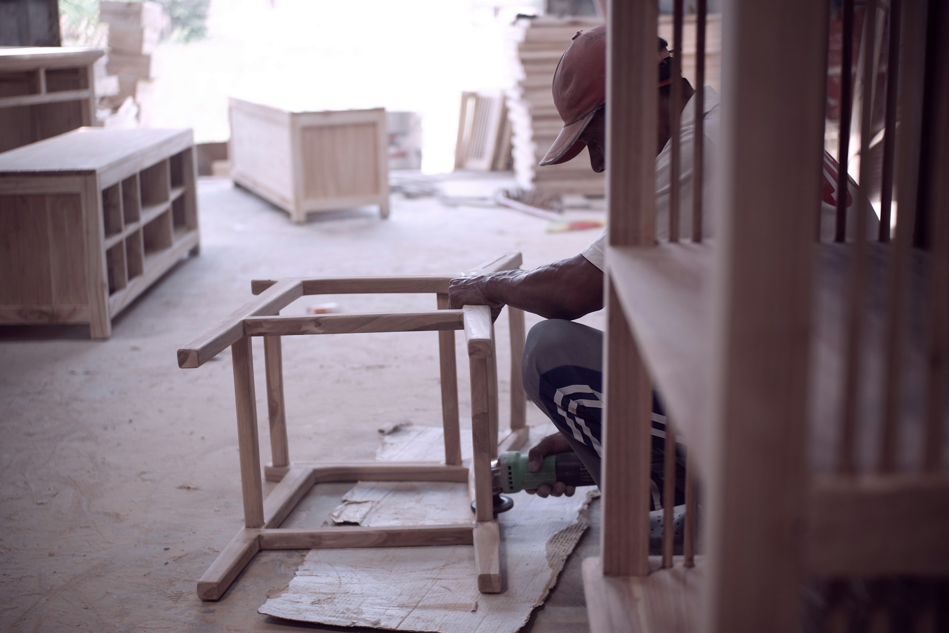 Furniture dismantling and reassembly for removals