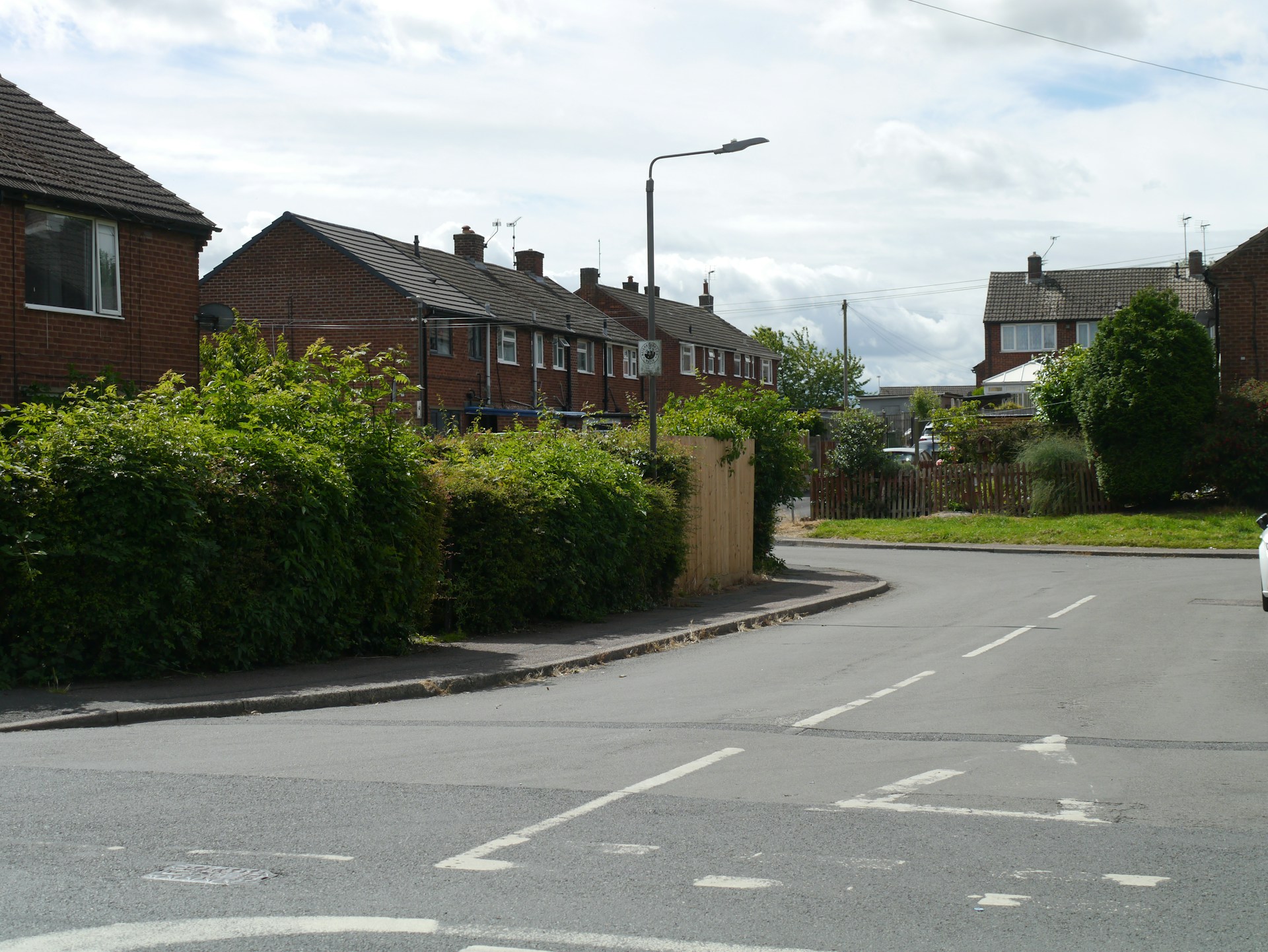 Moving to Hedge End: schools and parking guide