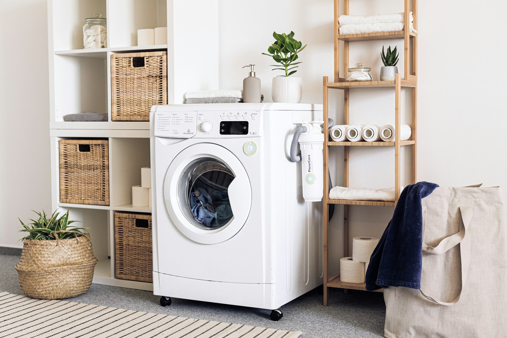 How to move a washing machine and dishwasher safely